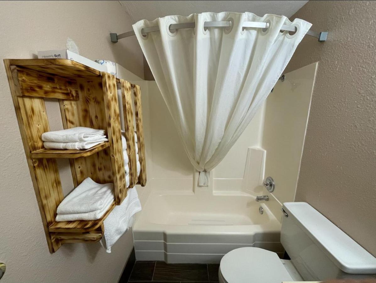 Glendive Lodge Dış mekan fotoğraf